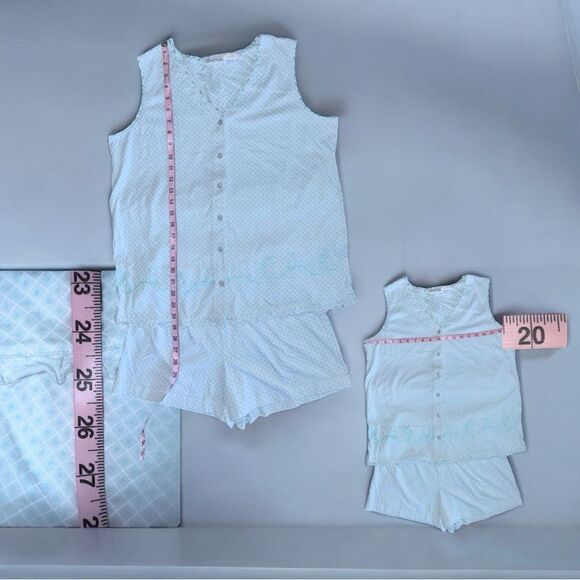 Secret Treasures Sleepwear l 2-piece PJ Short Set l Button down l L l EUC - Picture 5 of 9
